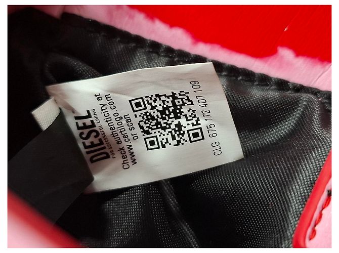 Borsa a spalla Diesel Play Flap in poliuretano rosso - vista 18
