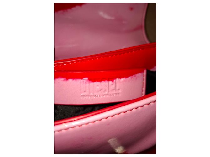 Borsa a spalla Diesel Play Flap in poliuretano rosso - vista 19