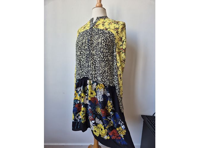 Kurzes bedrucktes Kleid, Größe 1, Sandro - Ansicht 2