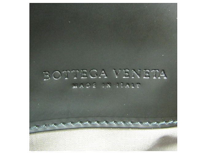 Bottega Veneta Intrecciato Leather Handbag - view 9