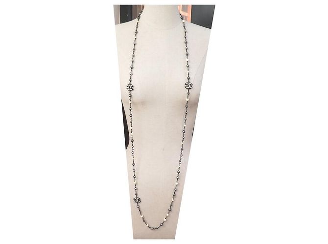 COLLANA CHANEL SAUTOIR DI PERLE LOGO CC 160CM NERE BIANCHE Argento - vista 2