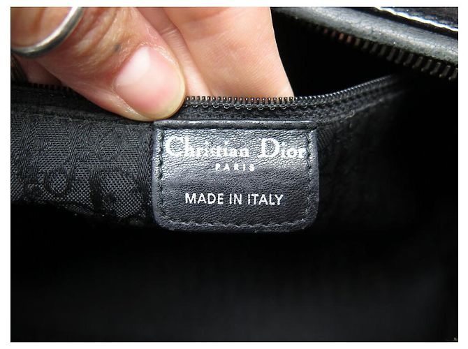 BORSA A MANO CHRISTIAN DIOR LADY DIOR GRANDE IN PELLE CANNAGE LUCIDA NERA - vista 12