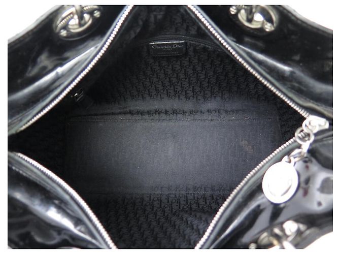 BORSA A MANO CHRISTIAN DIOR LADY DIOR GRANDE IN PELLE CANNAGE LUCIDA NERA - vista 9