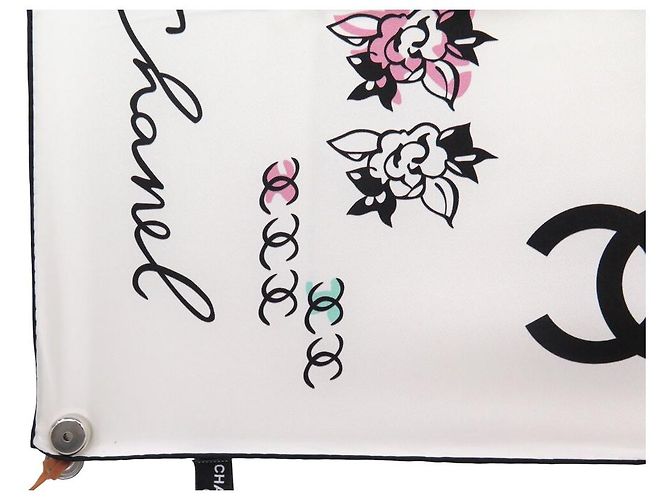 BUFANDA DE SEDA TWILL CHANEL CAMELIA LOGO CC CAMBON 90 Blanco - vista 5