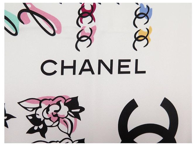 BUFANDA DE SEDA TWILL CHANEL CAMELIA LOGO CC CAMBON 90 Blanco - vista 6