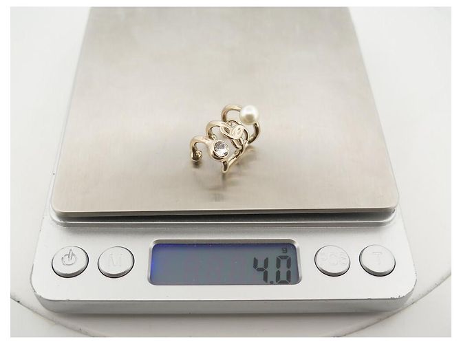NUOVE ORECCHINI A CAVO CHANEL LOGO CC PERLA STRASS IN METALLO DORATO D'oro - vista 8