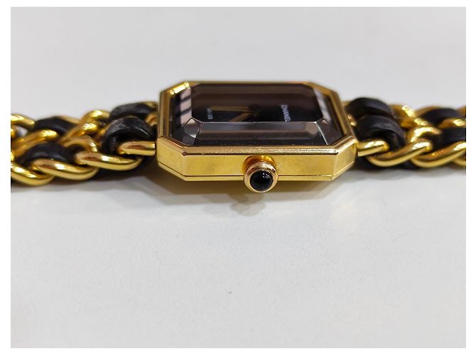Orologio Chanel Première oro e pelle nera D'oro - vista 6