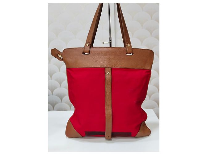 Burberry Canvas Shopper Rot mit Leder in Camel Beige - Ansicht 8