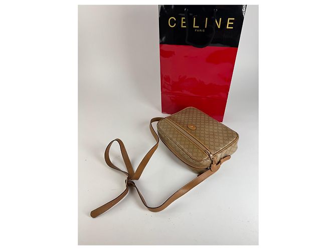 Céline Vintage Celine Monogramm Leder Triomphe Tasche beige - Ansicht 9