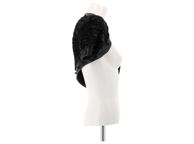 Chanel Lederbolero in Schwarz - Ansicht 3
