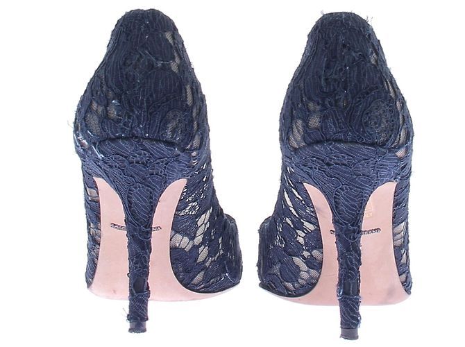 Dolce & Gabbana Satin-Pumps mit Spitze Marineblau - Ansicht 5