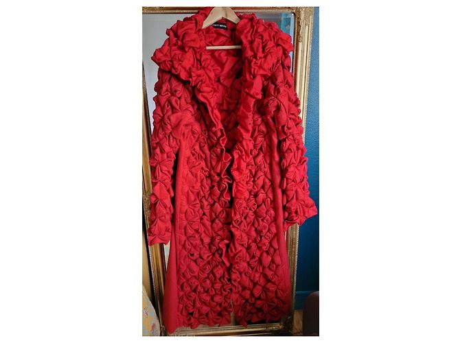 Abrigo largo origami Issey Miyake Roja - vista 19