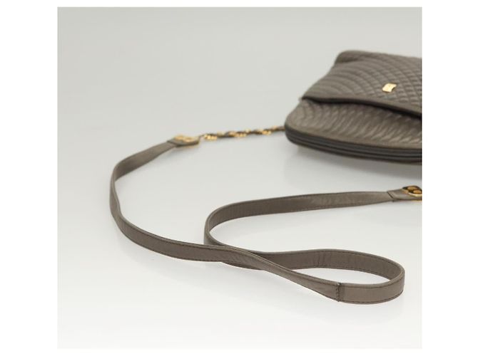 BALLY Borsa a Spalla in Pelle Trapuntata con Catena Grigia Oro Auth BA1833 Marrone D'oro - vista 7