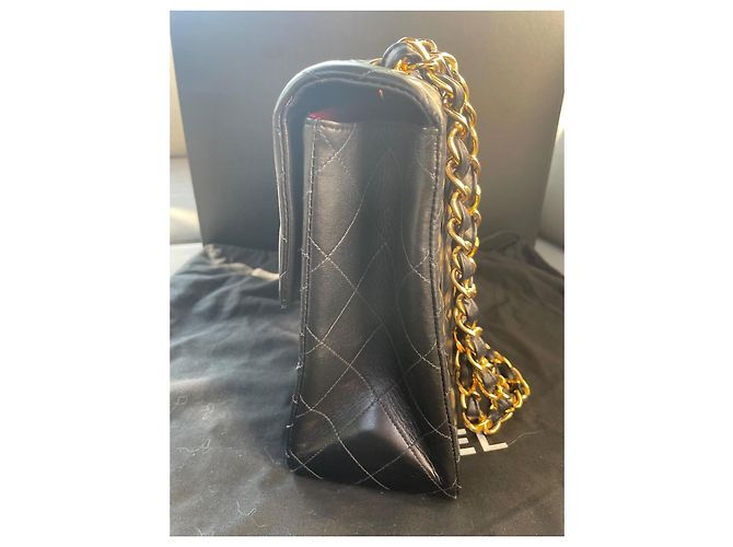 2.55 Chanel Borsa classica Maxi Jumbo in agnello trapuntato nero - vista 10