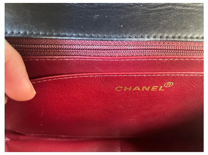 2.55 Chanel Borsa classica Maxi Jumbo in agnello trapuntato nero - vista 14