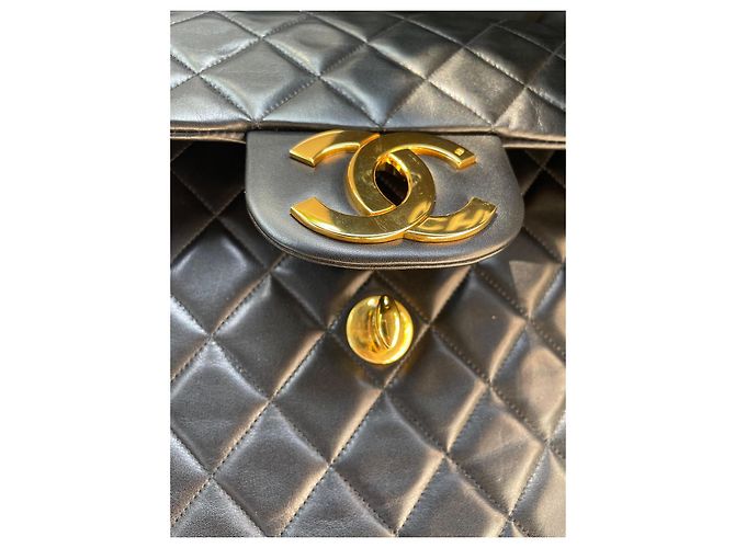 2.55 Chanel Borsa classica Maxi Jumbo in agnello trapuntato nero - vista 18