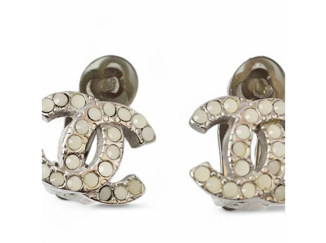 Chanel Coco CC Clip Ohrringe Silber Weiß - Ansicht 2