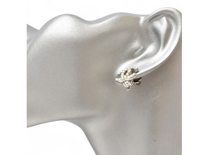 Chanel Coco CC Clip Ohrringe Silber Weiß - Ansicht 4