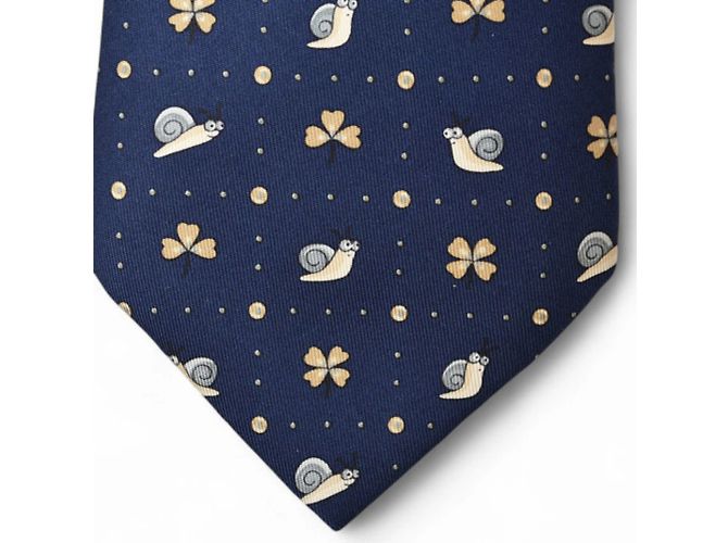 Cravatta Hermès in seta blu con motivo lumaca e trifoglio - vista 4