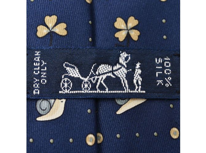 Cravatta Hermès in seta blu con motivo lumaca e trifoglio - vista 7