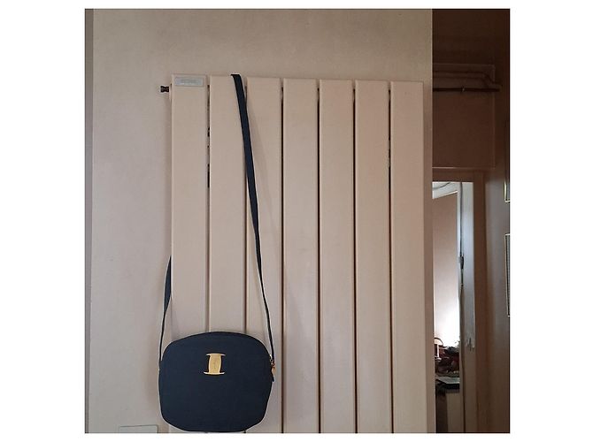 Borsa a spalla Salvatore Ferragamo Vara in pelle blu navy - vista 4