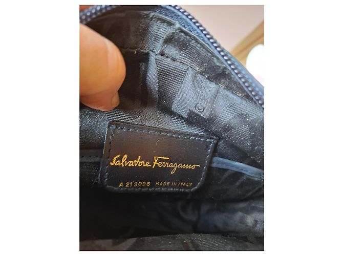 Borsa a spalla Salvatore Ferragamo Vara in pelle blu navy - vista 9