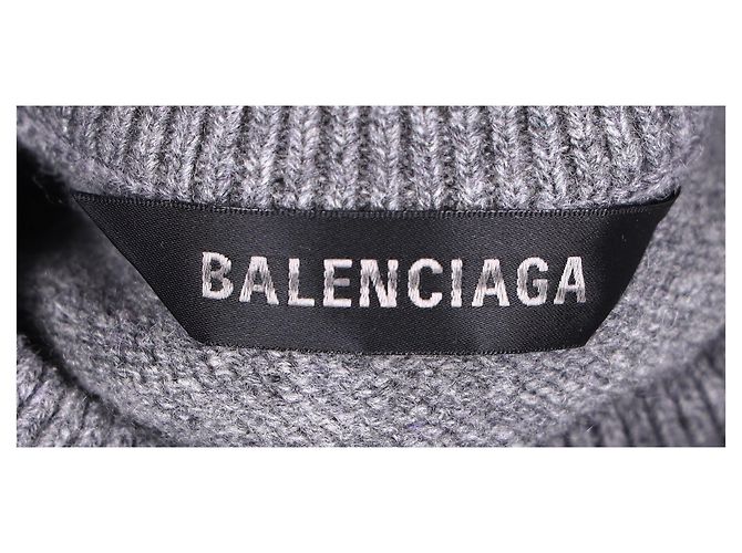 Grau Wollpullover mit Balenciaga-Logo über die gesamte Fläche - Ansicht 10