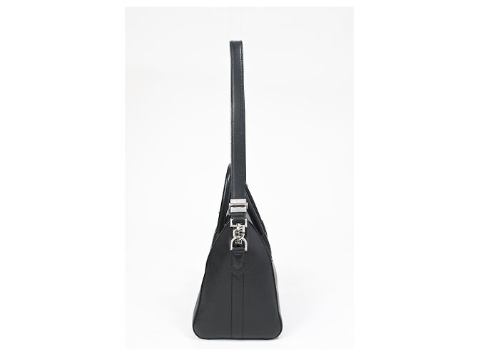 Borsa Antigona Piccola Givenchy in pelle nera grana Nero - vista 15