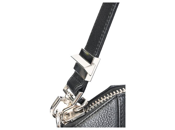Borsa Antigona Piccola Givenchy in pelle nera grana Nero - vista 21