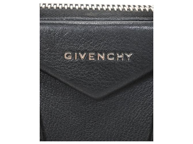 Borsa Antigona Piccola Givenchy in pelle nera grana Nero - vista 24
