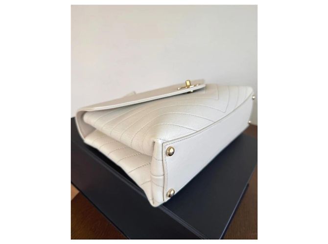 Bolso Chanel Coco Chevron Mediano Blanco Blanco roto - vista 8