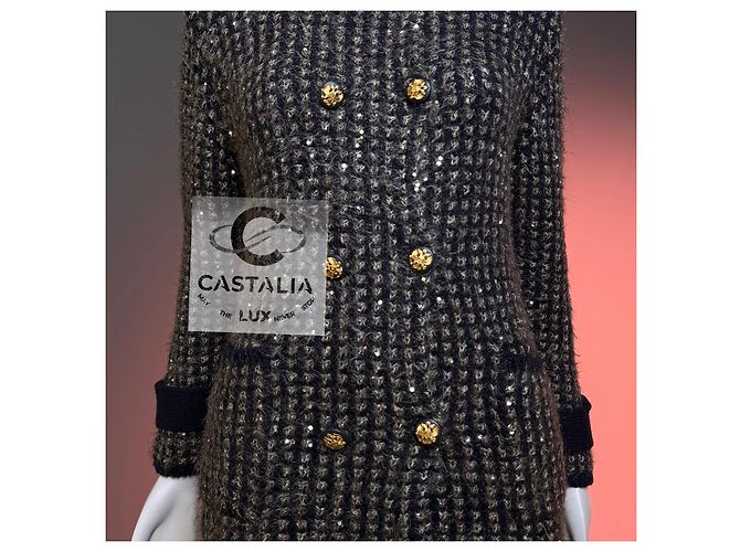 Chanel 10K$ Sequin Cashmere Jacket with CC Eagle Buttons 38 FR Multiple colors - view 10