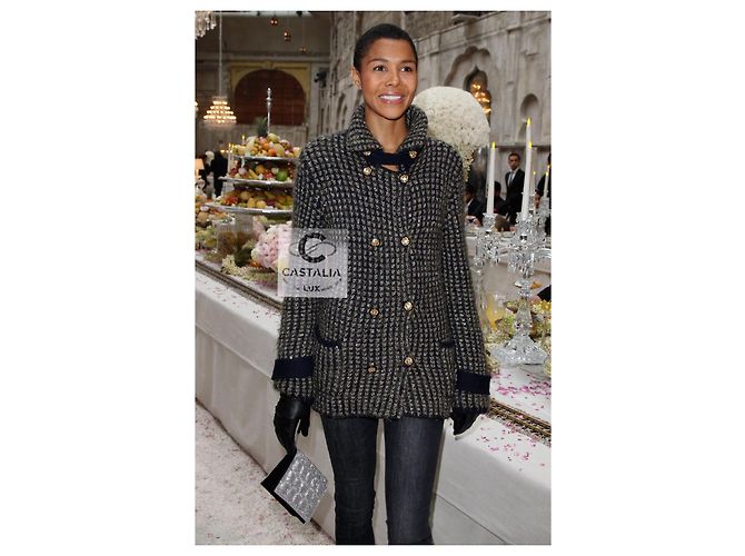 Chanel 10K$ Sequin Cashmere Jacket with CC Eagle Buttons 38 FR Multiple colors - view 4