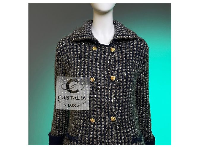 Chanel 10K$ Sequin Cashmere Jacket with CC Eagle Buttons 38 FR Multiple colors - view 5