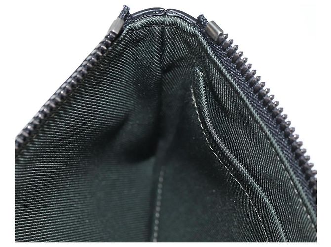 LOUIS VUITTON Eclipse Vivienne Pochette Apollo PM Pouch M62897 LV Auth 123832AM Monogramma - vista 18
