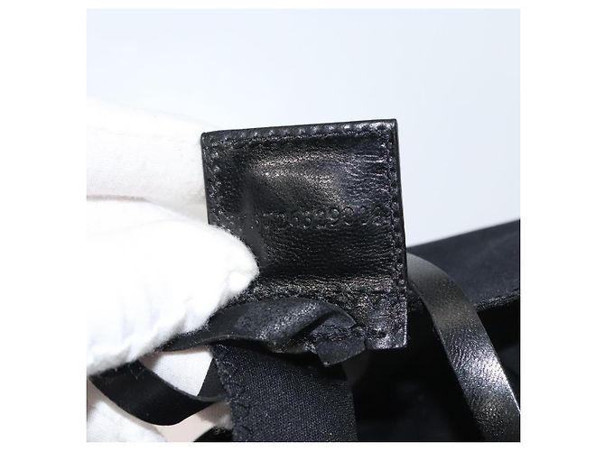 FENDI Handtasche aus schwarzem Nylon mit Silber authentisch 122023 - Ansicht 12