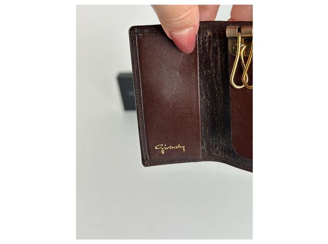 Vintage Givenchy Leather Key Holder Brown - view 7