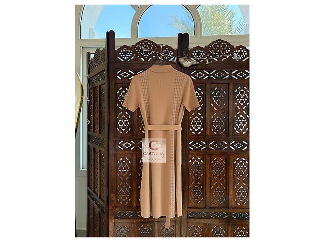 Chanel Neue Paris / Kuba Beiger Gürtelkleid 38 FR - Ansicht 7