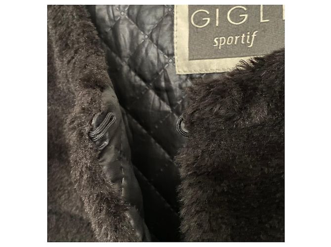 Schwarze Ecocastoro-Jacke von Romeo Gigli, Größe M. - Ansicht 9