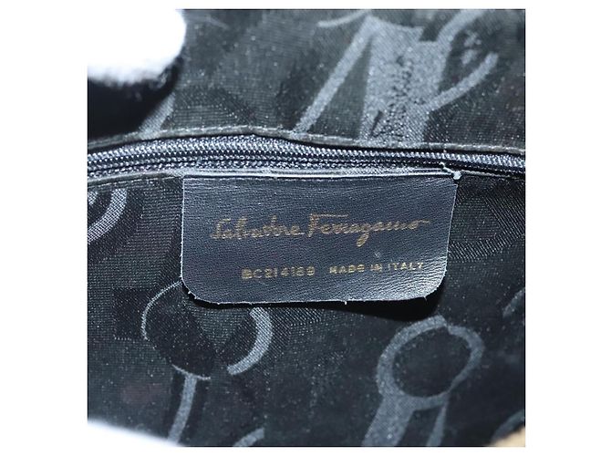 Sac à épaule Gancini en cuir noir et or Auth 124607 de Salvatore Ferragamo Doré - vue 12