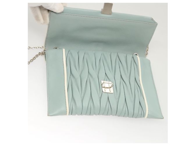 Miu Miu Matelassé Schultertasche aus Leder, hellblau, Silber authentisch 124604 - Ansicht 10