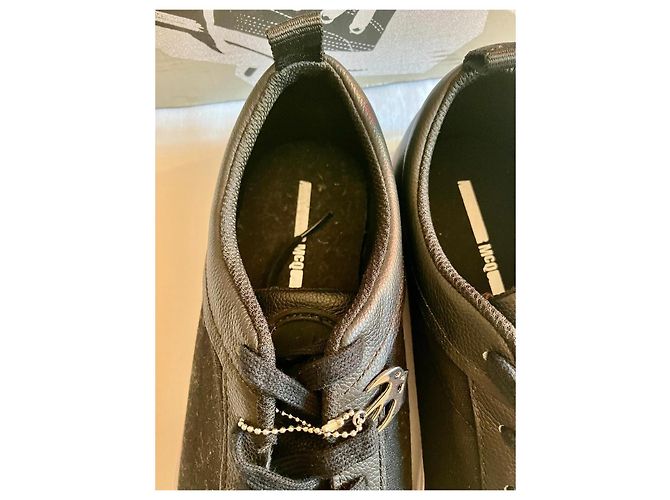Sneakers McQ Nere e Bianche in Cotone Nero Bianco - vista 5