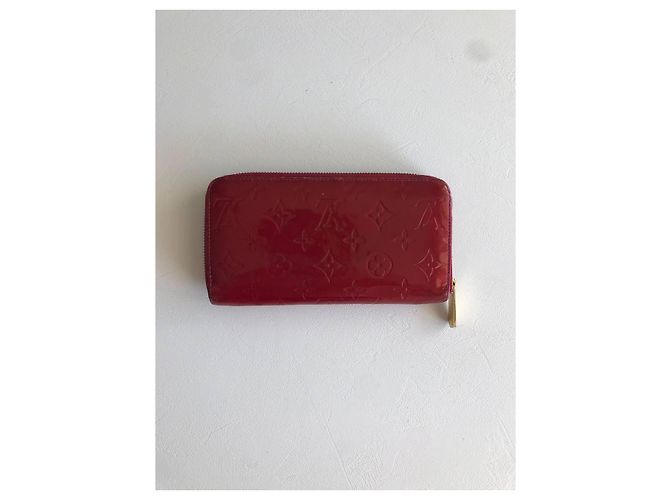 Louis Vuitton Zippy Cartera de Cuero Charol Rojo Roja - vista 3