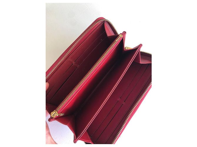Louis Vuitton Zippy Cartera de Cuero Charol Rojo Roja - vista 8
