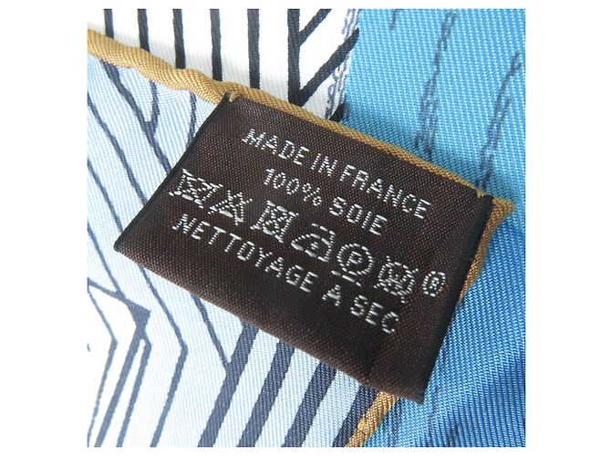 Hermès Foulard in seta Hermes JEU DES OMNIBUS ET DAMES Blu - vista 6