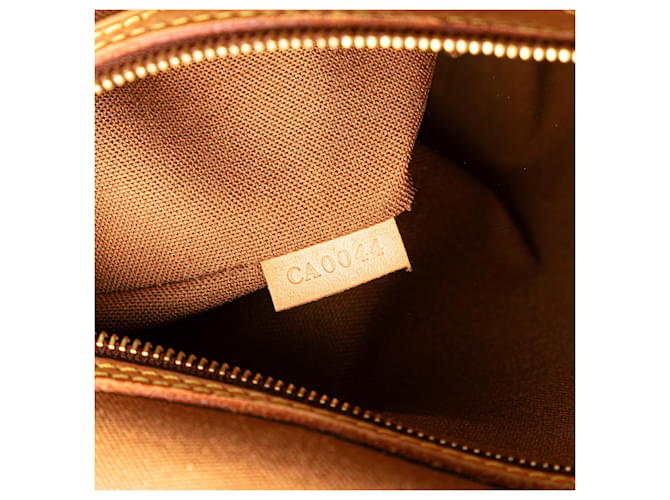 Louis Vuitton Marrone Monogramma Abbesses - vista 6