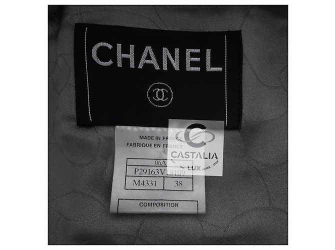 Chanel Tweedjacke Paris / New York mit Kamelien 38 FR Mehrfarben - Ansicht 17