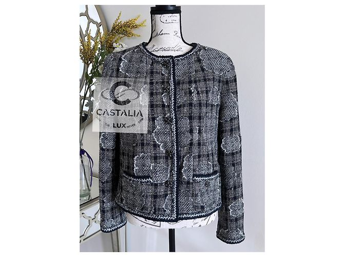 Chanel Tweedjacke Paris / New York mit Kamelien 38 FR Mehrfarben - Ansicht 4