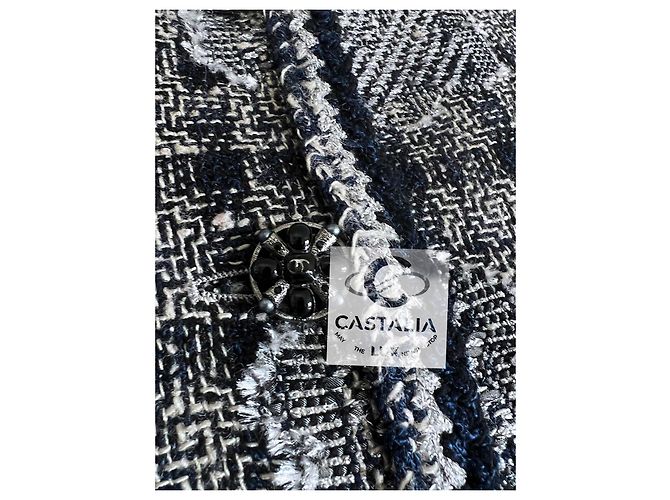 Chanel Tweedjacke Paris / New York mit Kamelien 38 FR Mehrfarben - Ansicht 6