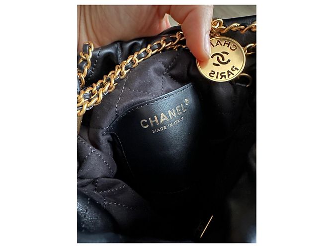 Borsa Chanel 22 mini nera in pelle Nero - vista 10